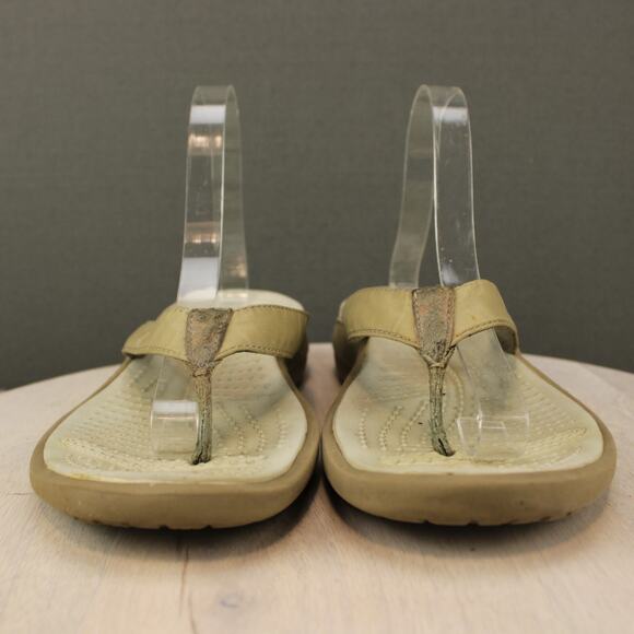 Crocs Thong Sandals Womens 8 Tan Beige Comfort - Picture 3 of 10
